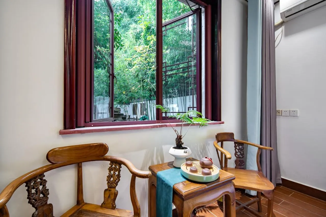 Tongli Lanshe Garden B&B Suzhou  China